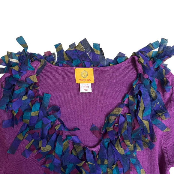 Purple Frayed Fringe Soft Rayon Sweater Size Small - Picture 4 of 6